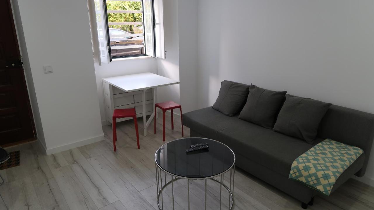 Lisbon Secret & Pena Cozy Apartment Bagian luar foto